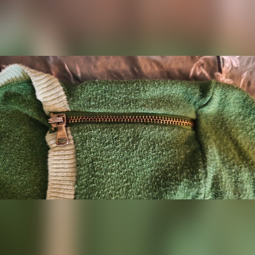 Talbots Green Zip-Shoulder Sweater 3/4 Sleeve Contrast Trim - Size Medium - Picture 4 of 4